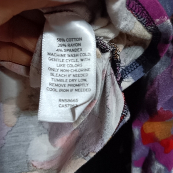 NWT Colorful open edit long sleeve crop top size small - Picture 6 of 6